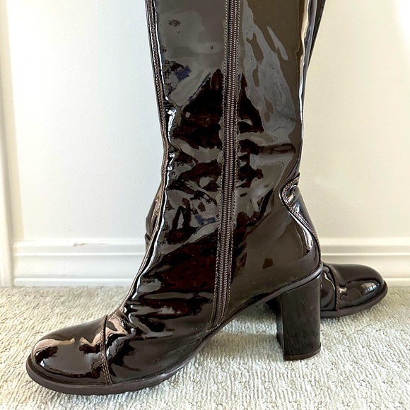 Italian Brown Paten leather boot Size 39 - Picture 11 of 13